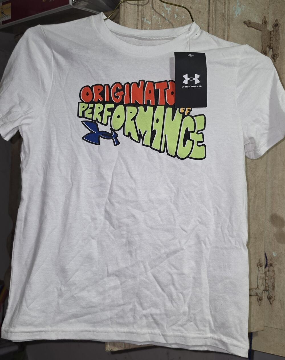 Under Armour Boys White Cartoon Letters NWT Originators of Performance